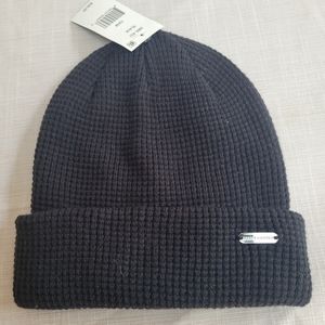 Steve Madden Womans or Men's Black Knit Waffle Beanie, NWT